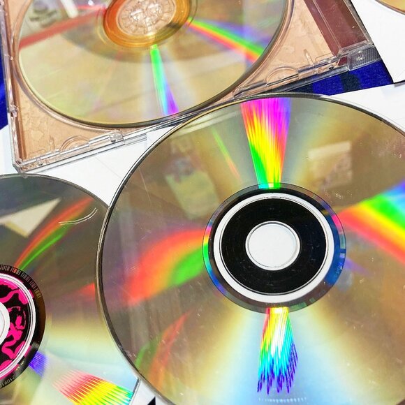 CD LOT PUNK ROCK & REGGAE MUSIC LOT SUBLIME NOFX RANCID THE RAMONES ALBUMS - Picture 10 of 13